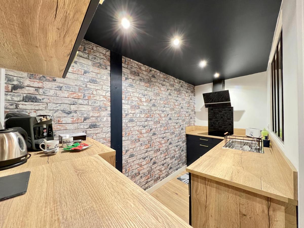 Le Loft ~ A 4 Min De La Gare, Fibre + Parking Prive Villa Poitiers Exterior photo